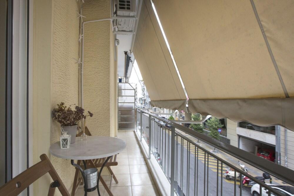 Keramikos Cozy Apartment By Yha Athene Buitenkant foto